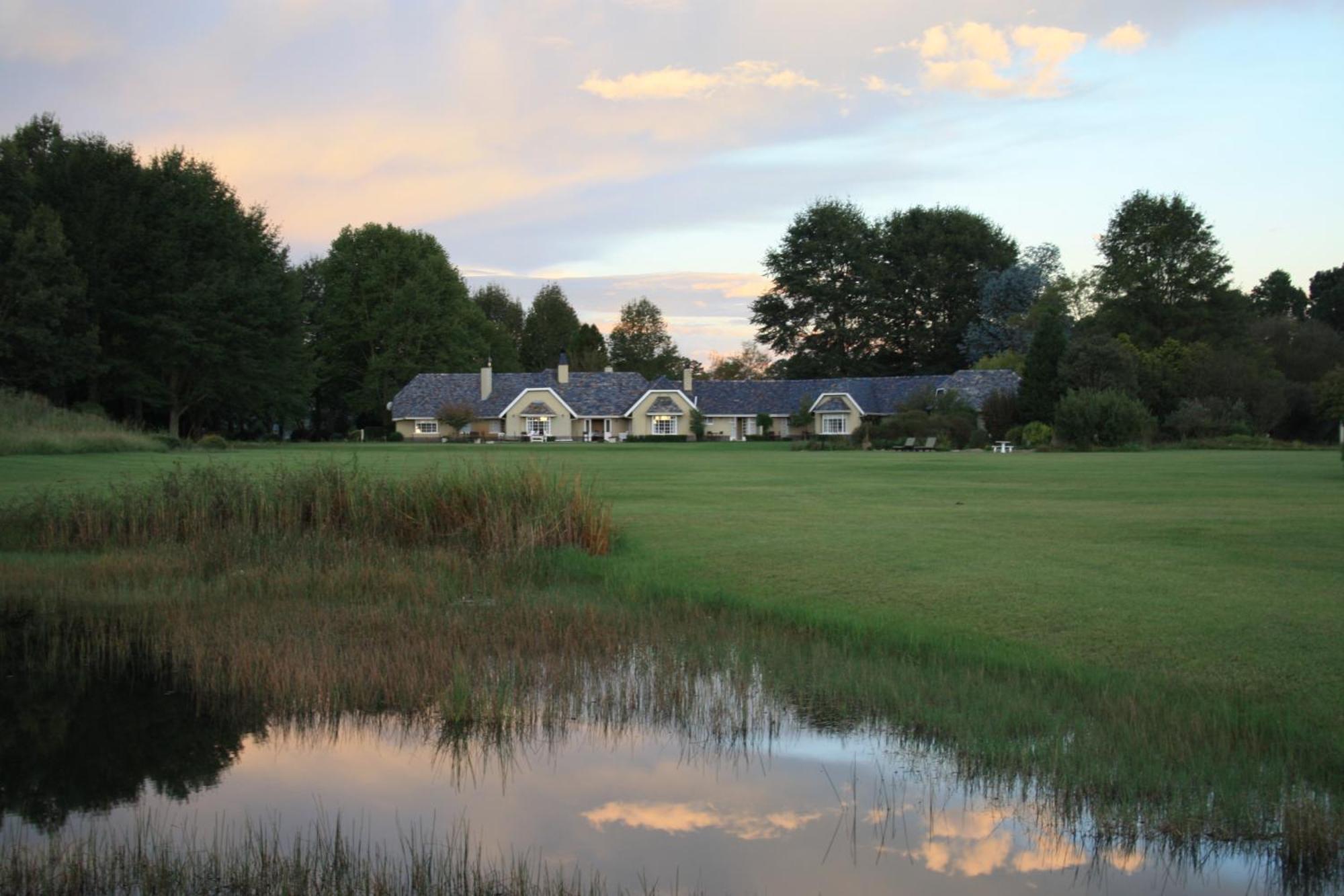 Moorcroft Manor Boutique Country Hotel Хаймвилль Экстерьер фото
